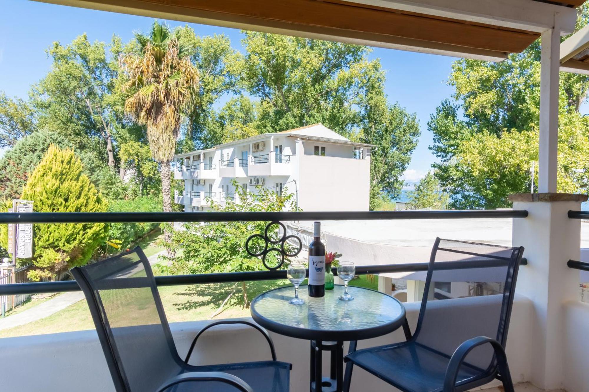 Cavos Beach House Kavos Exterior photo