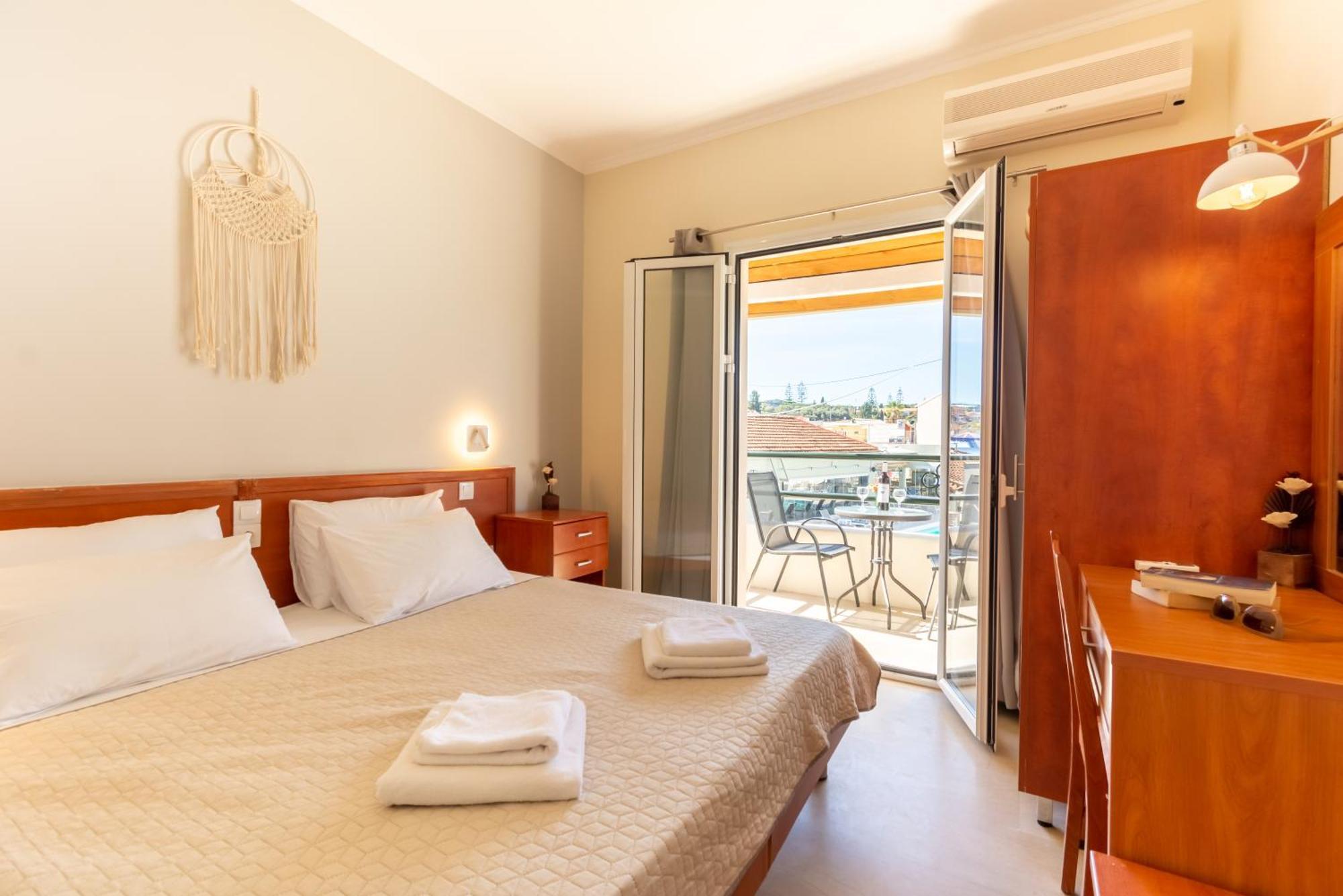 Cavos Beach House Kavos Exterior photo