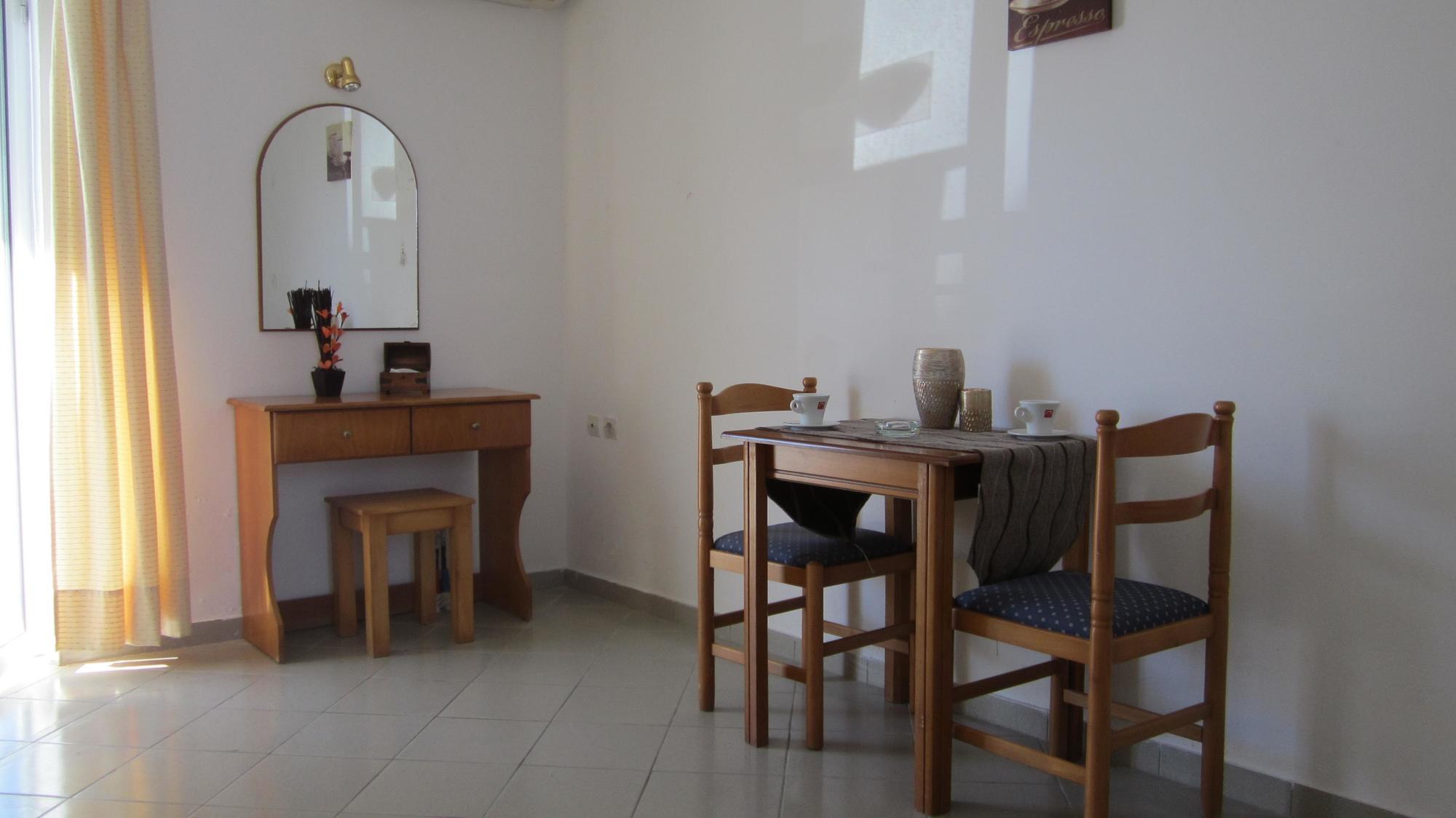 Cavos Beach House Kavos Exterior photo