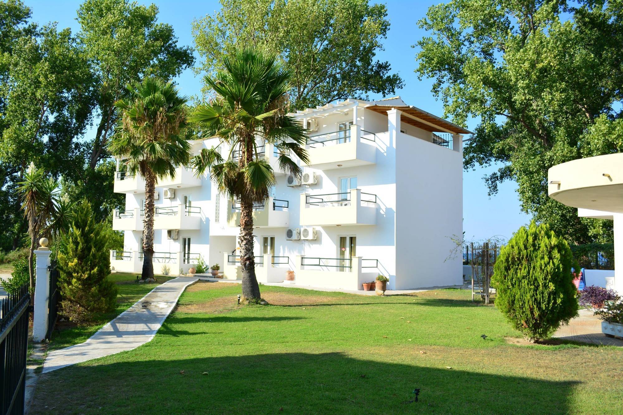 Cavos Beach House Kavos Exterior photo