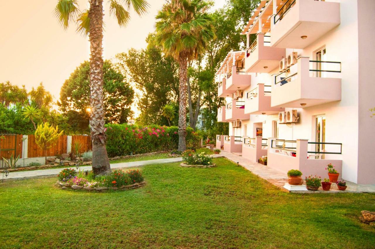Cavos Beach House Kavos Exterior photo