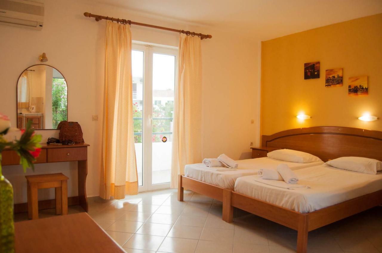 Cavos Beach House Kavos Exterior photo