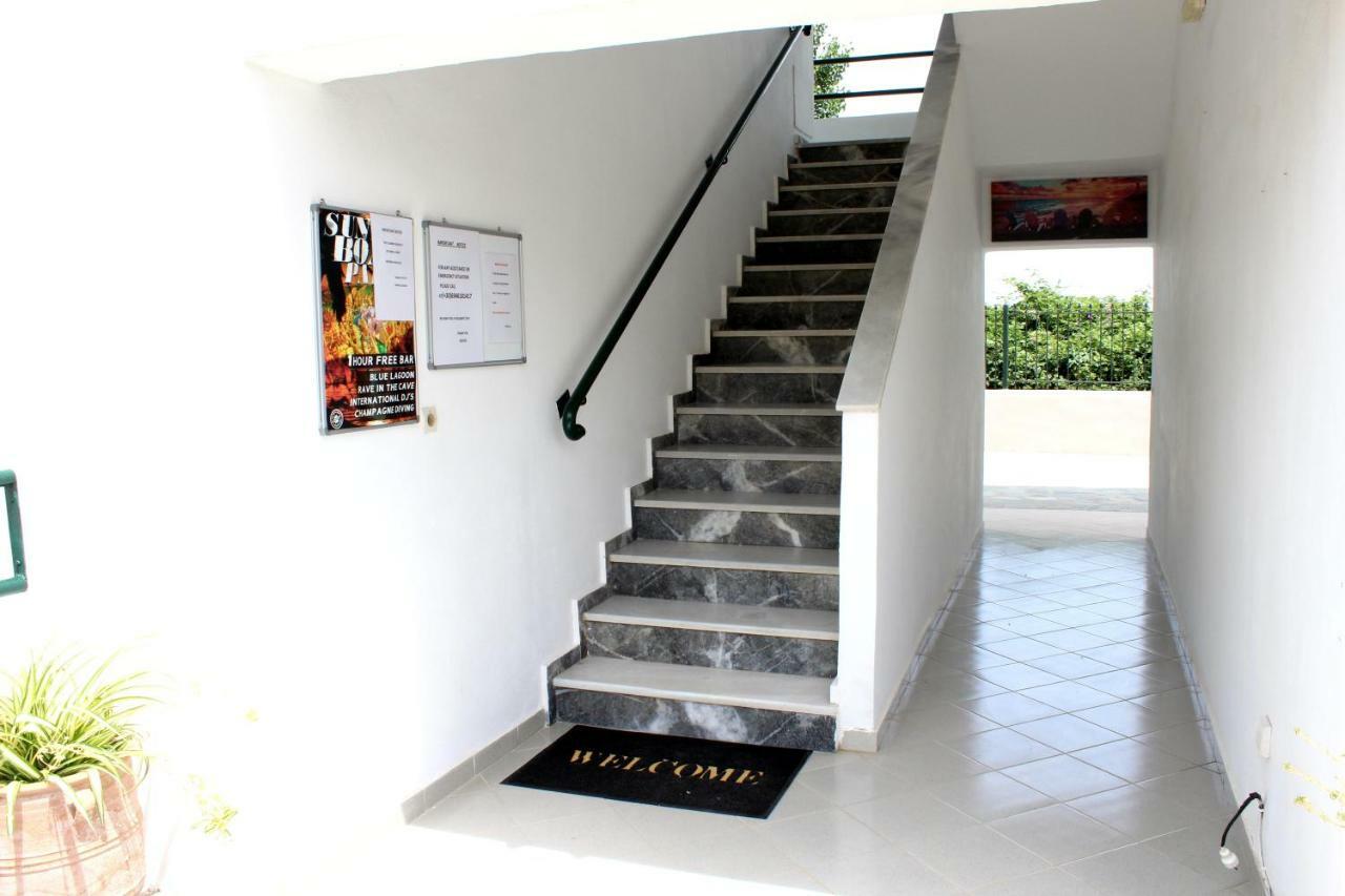 Cavos Beach House Kavos Exterior photo